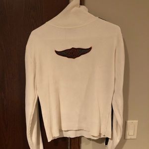 Crewneck sweater